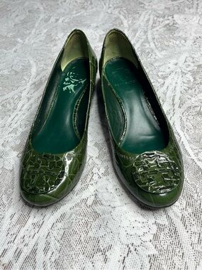 Tory Burch Embossed Leather Croc Wedge Pumps Shoes Size 6.5 M Dark Green